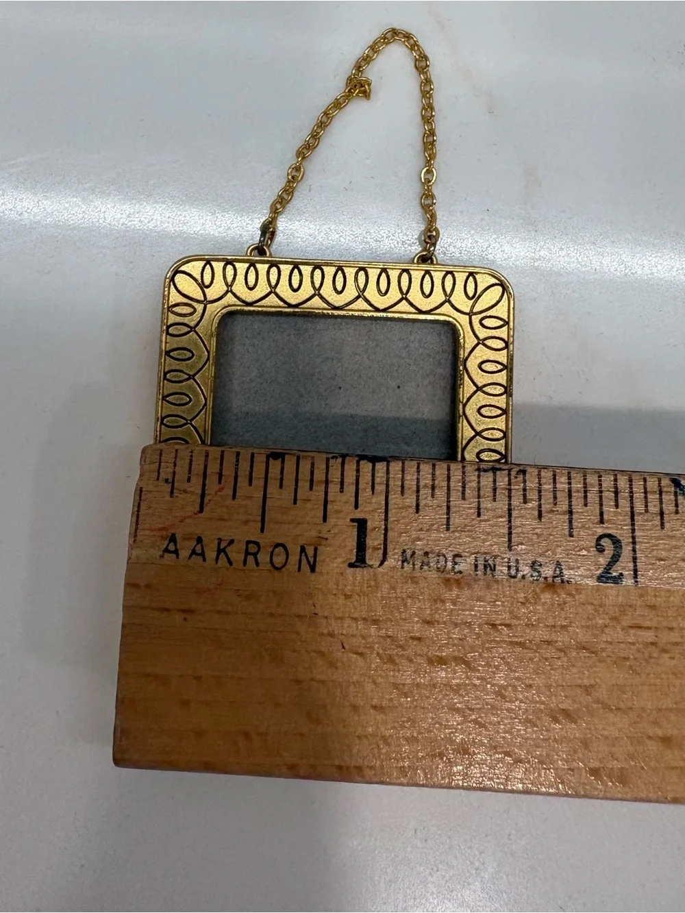 Gold/Brass Decorative Mini Hanging Photo Frames - Set of 6